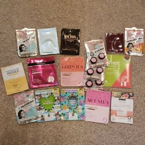 Bundle of 17 masks